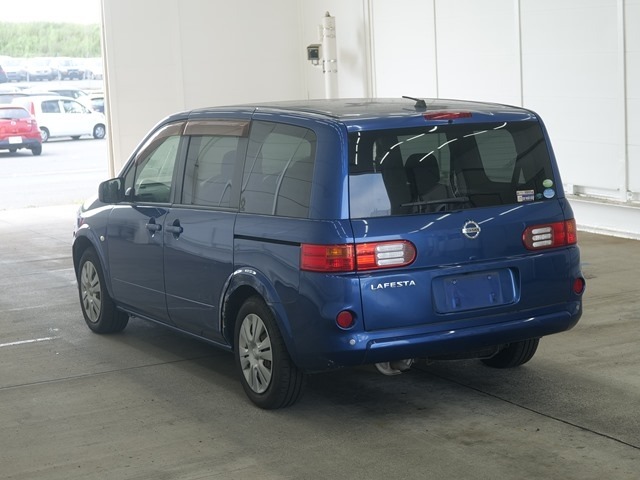 Nissan LAFESTA 2011 8310185-1