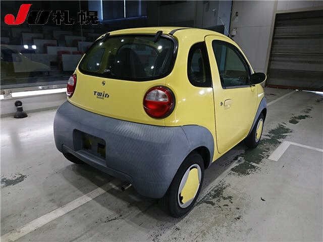 Suzuki TWIN 2004 8313818-1
