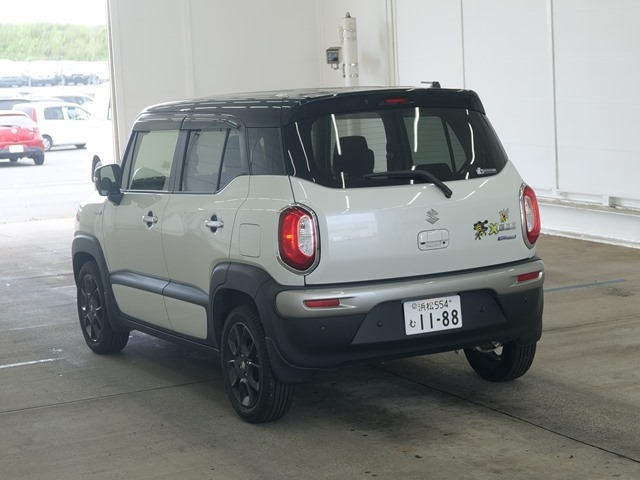 Suzuki X BEE 2022 8309122-1