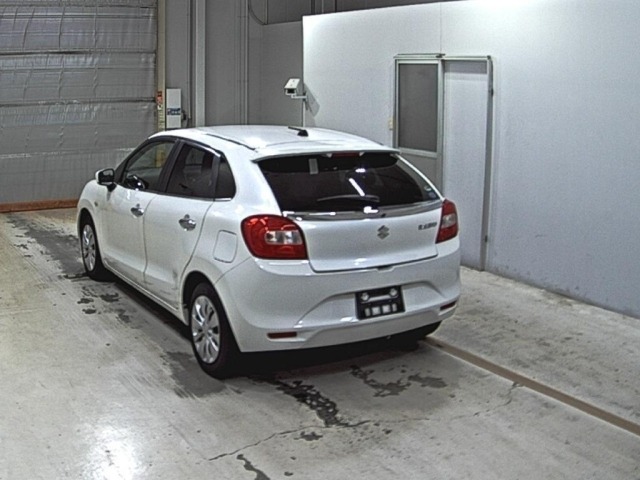 Suzuki BALENO 2016 8433563-1