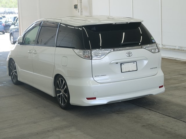 Toyota ESTIMA 2012 8442214-1