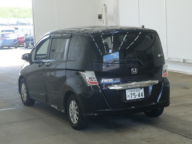 Honda FREED 2012 8442088-1