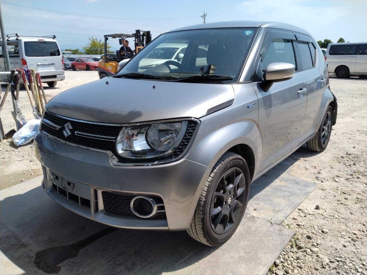 Suzuki IGNIS 2019 8428051-2