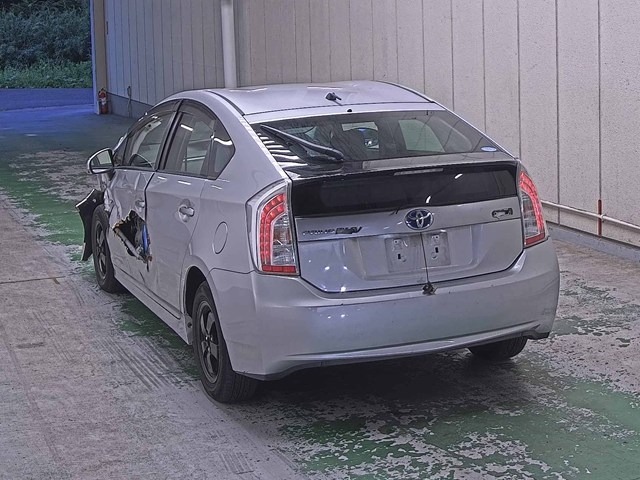 Toyota PRIUS PHV 2012 8464089-1