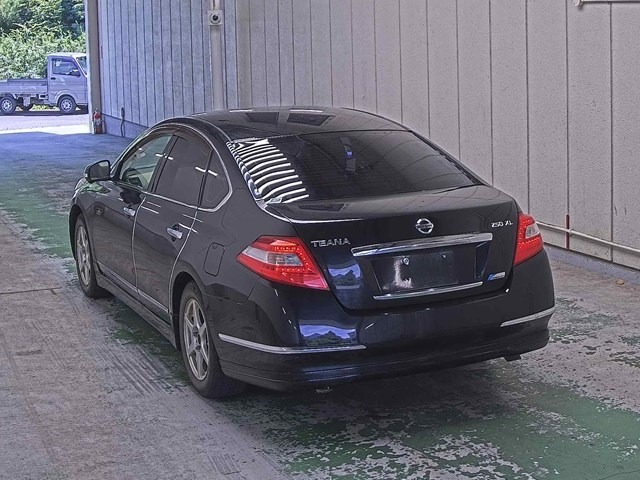 Nissan TEANA 2010 8447424-1