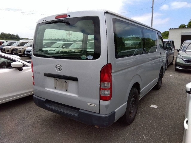 Toyota HIACE VAN 2011 8492088-1
