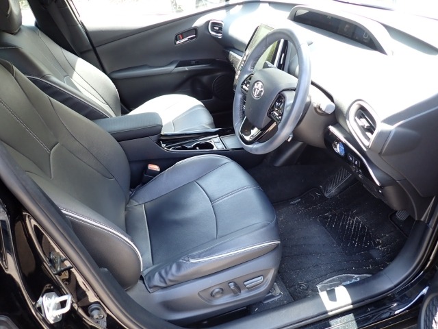 Toyota PRIUS PHV 2020 8495470-2
