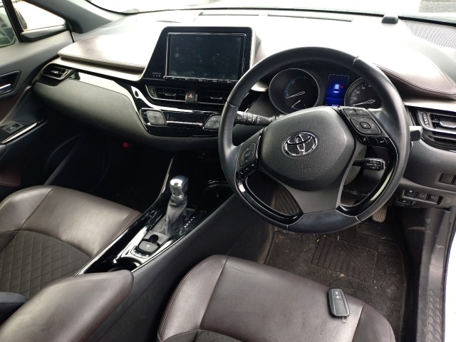 Toyota C-HR 2017 8550613-1