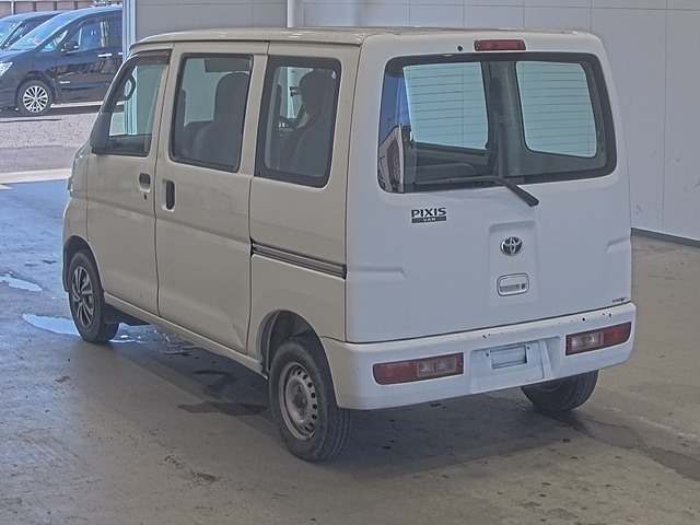 Toyota PIXIS VAN 2015 8553466-1
