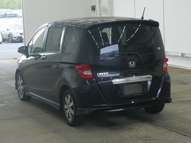 Honda FREED 2008 8588928-1