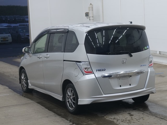 Honda FREED 2013 8593960-1