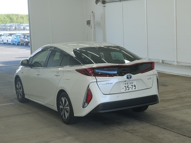Toyota PRIUS PHV 2022 8590939-1