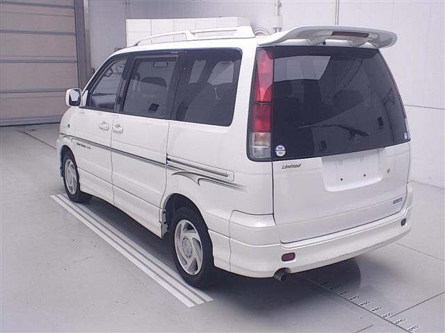Toyota LITEACE NOAH 2000 8605625-1
