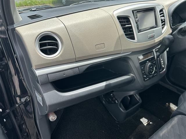 Suzuki WAGON R 2013 6940007-9
