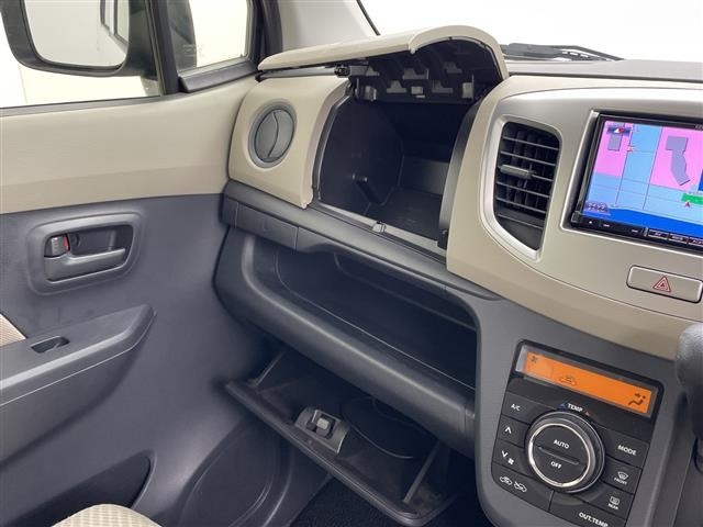Suzuki WAGON R 2014 6940243-9