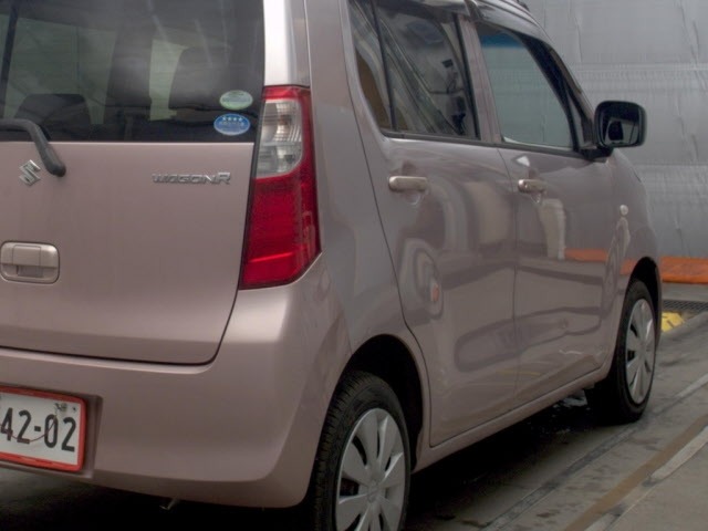 Suzuki WAGON R 2016 6940843-5