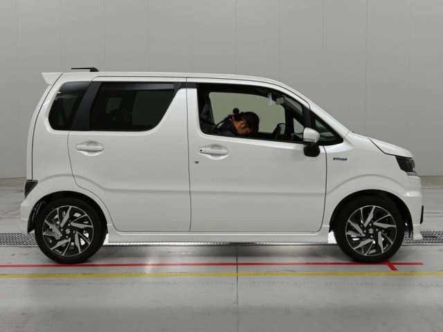 Suzuki WAGON R 2026 6940883-3