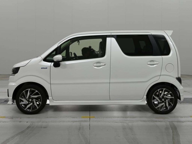 Suzuki WAGON R 2026 6940883-4