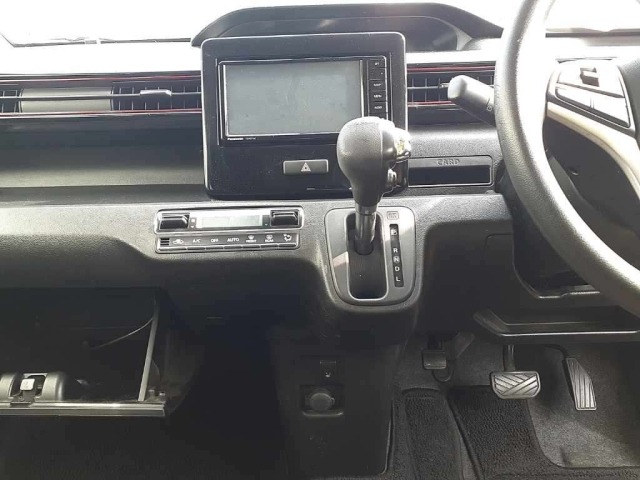 Suzuki WAGON R 2018 6940896-9