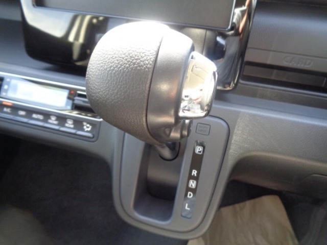 Suzuki WAGON R 2026 6950486-26