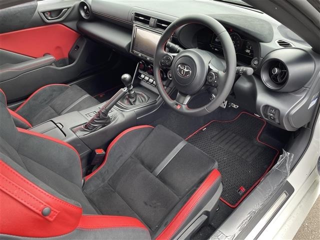 Toyota 86 2024 6968331-3