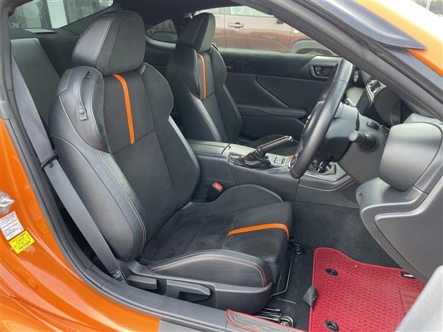Toyota 86 2023 6968361-1