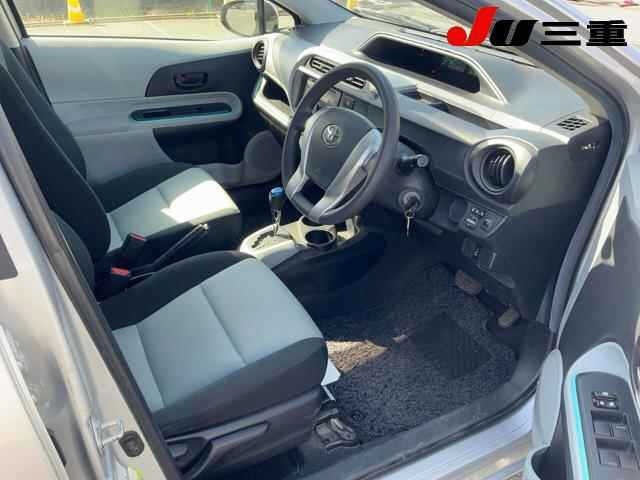 Toyota AQUA 2013 6967854-4