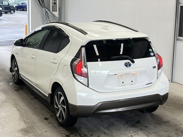 Toyota AQUA 2015 6967952-5
