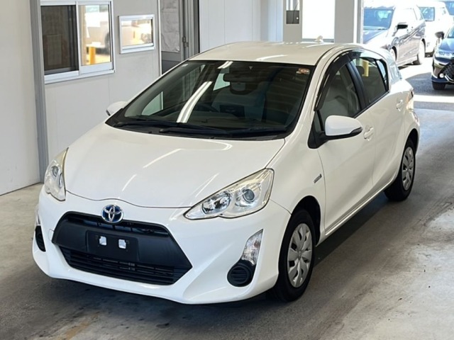 Toyota AQUA 2015 6967968-0