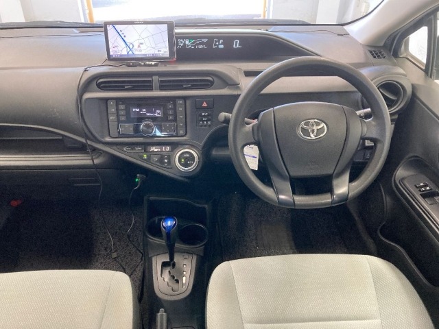 Toyota AQUA 2015 6967968-3