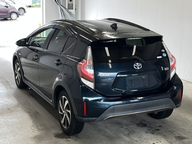 Toyota AQUA 2017 6967970-5