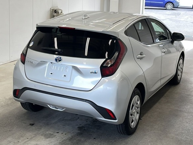 Toyota AQUA 2021 6967971-1