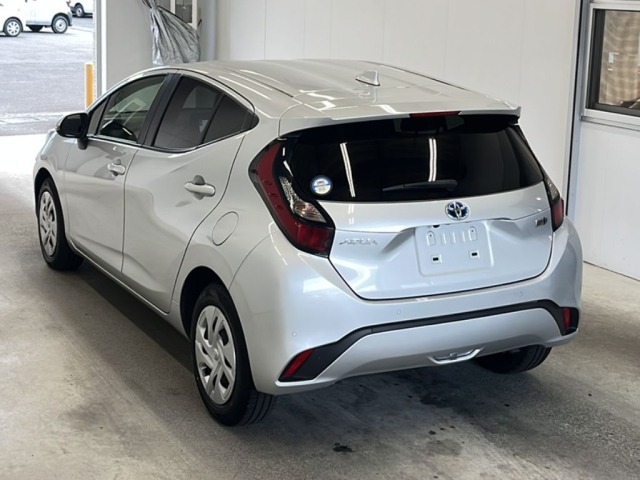 Toyota AQUA 2021 6967971-5