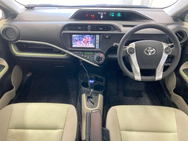 Toyota AQUA 2012 6967981-3