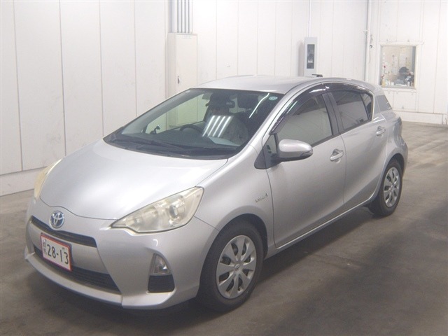 Toyota AQUA 2012 6968026-4