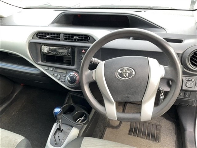 Toyota AQUA 2014 6968029-3