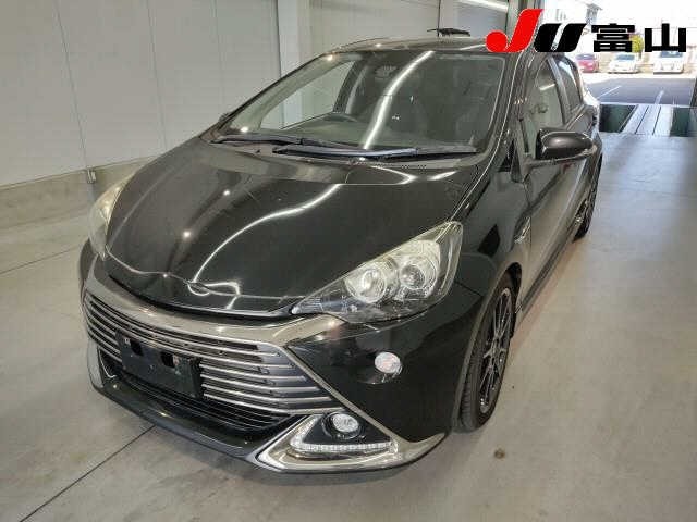 Toyota AQUA 2016 6968033-4