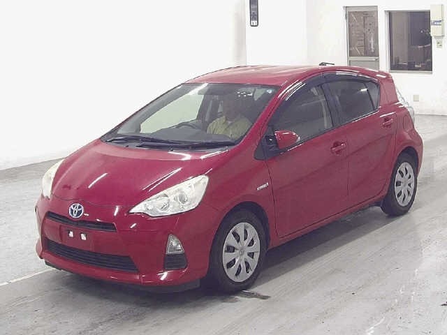 Toyota AQUA 2013 6968034-4