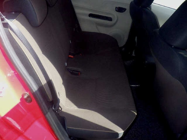 Toyota AQUA 2013 6968034-8