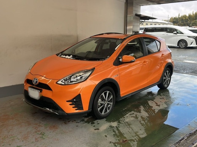 Toyota AQUA 2018 6968043-0