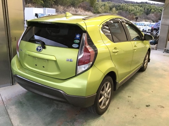 Toyota AQUA 2015 6968044-4