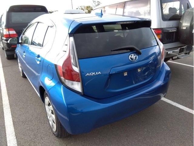 Toyota AQUA 2015 6968049-1