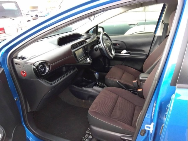 Toyota AQUA 2015 6968049-4