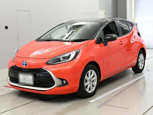 Toyota AQUA 2025 6968090-0