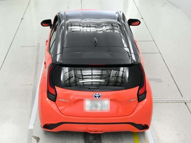 Toyota AQUA 2025 6968090-8