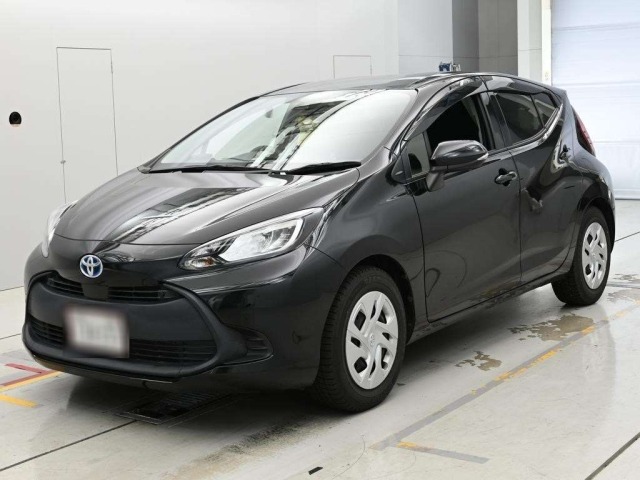 Toyota AQUA 2022 6968103-0