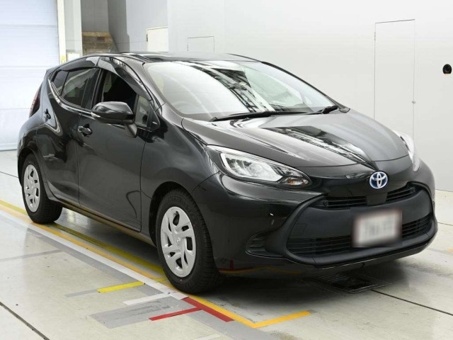 Toyota AQUA 2022 6968103-5