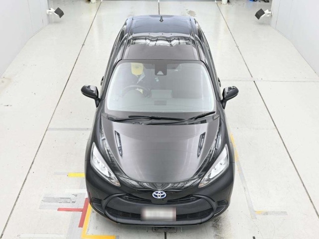 Toyota AQUA 2022 6968103-7