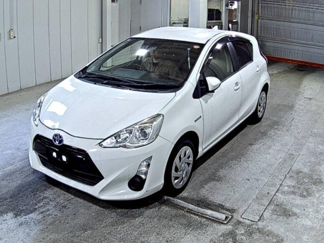 Toyota AQUA 2016 6968150-4