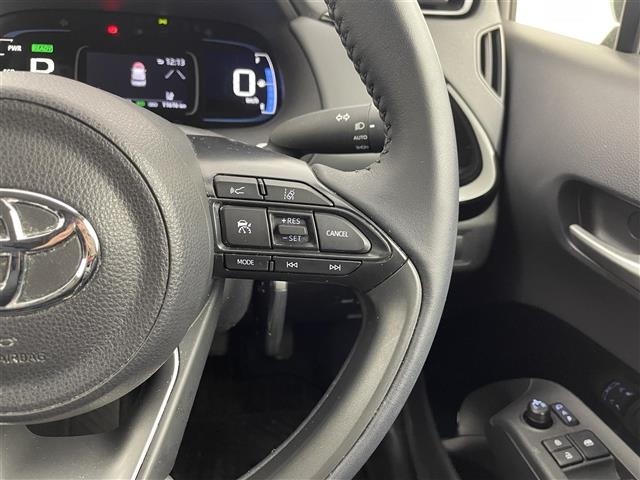 Toyota AQUA 2024 6968210-11